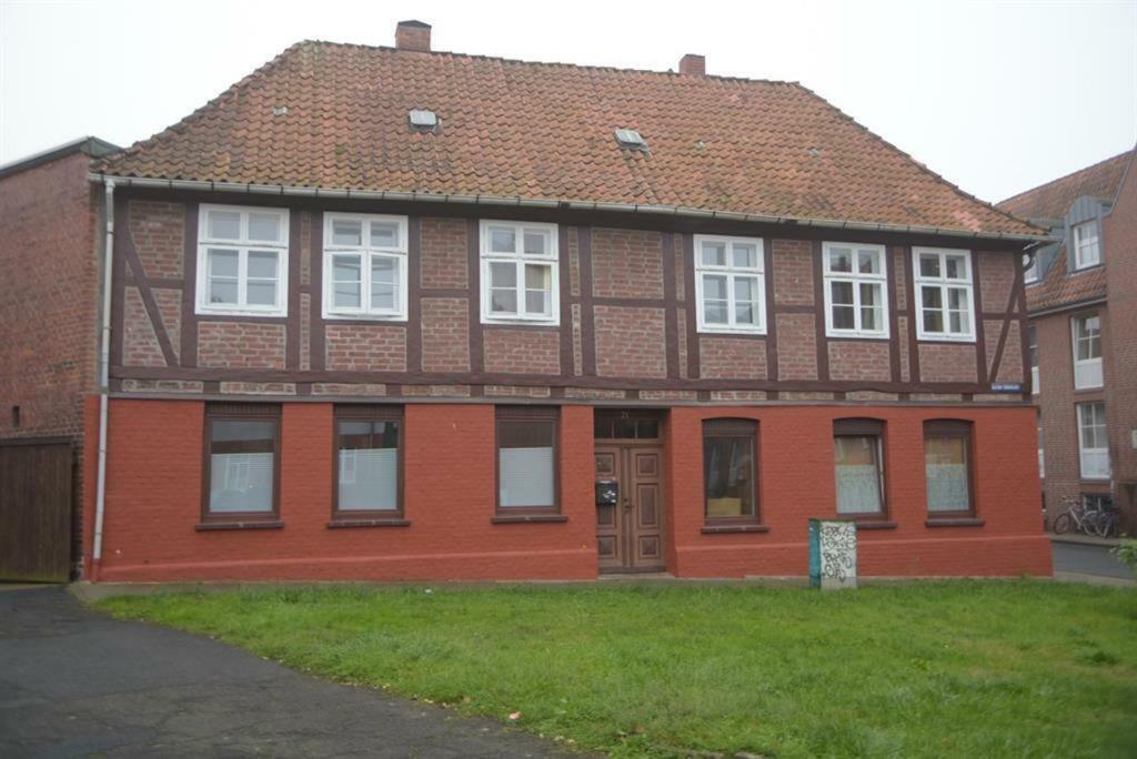 Fachwerkhaus In Der Altstadt Lüneburg Dış mekan fotoğraf